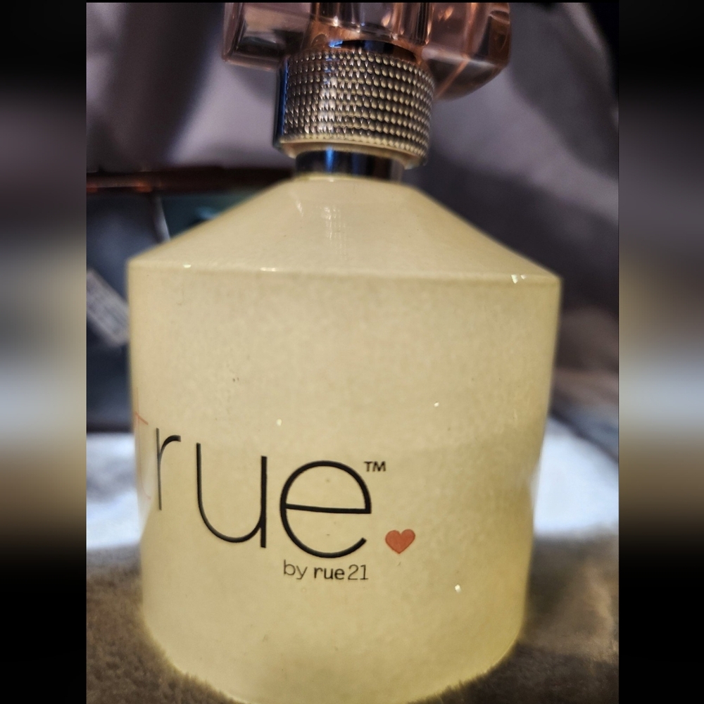 True by Rue21 - Picture 3 of 3